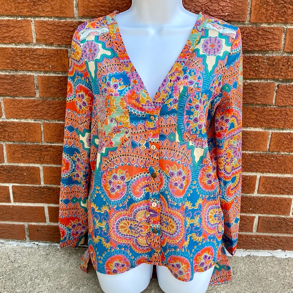 Gimmicks by BKE Paisley Blouse